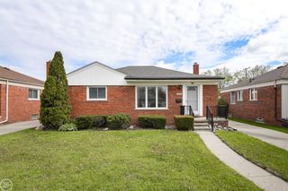 20313 Alger Street, St Clair Shores, MI 48080