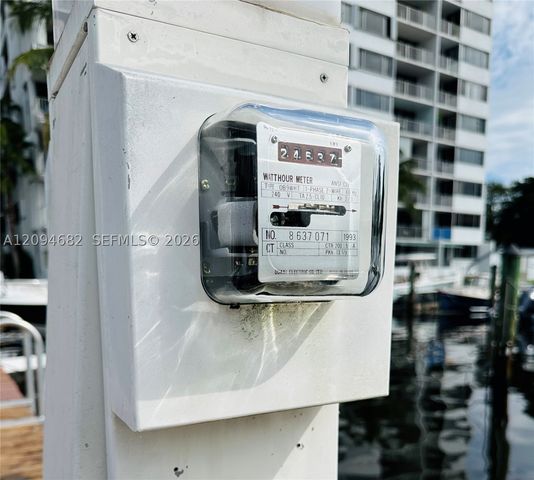 1700 NW N River Dr, Miami, FL 33125