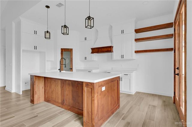 2116 Olympia Avenue, Alton, TX 78573