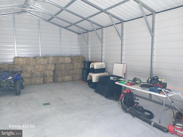 8065 BULL RD, Lewisberry, PA 17339