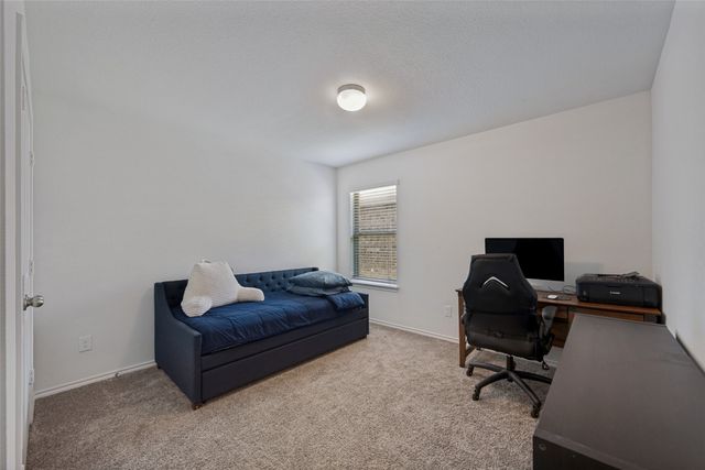 413 Edgewick Lane, Fort Worth, TX 76036