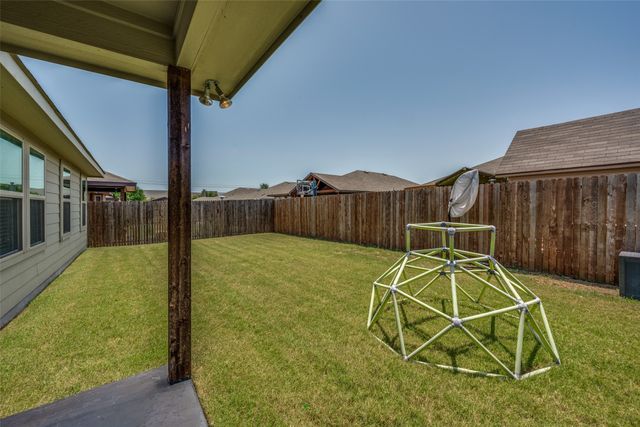 413 Edgewick Lane, Fort Worth, TX 76036