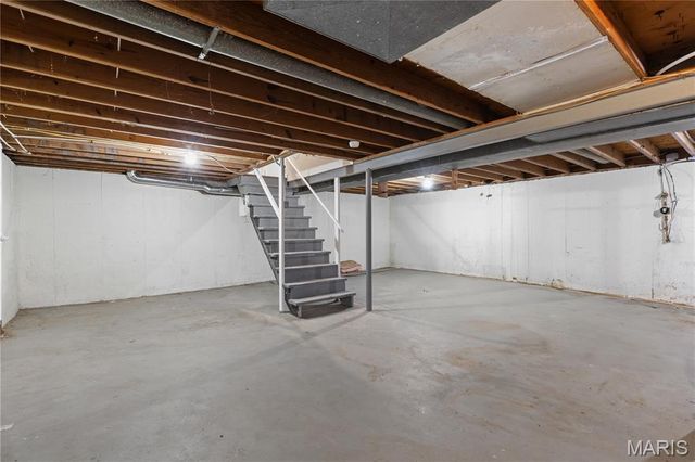 10411 Royal Drive, St Louis, MO 63136