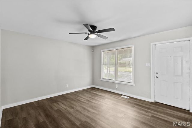10411 Royal Drive, St Louis, MO 63136