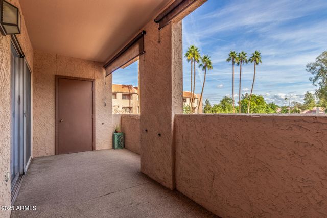540 N MAY Street 2132, Mesa, AZ 85201
