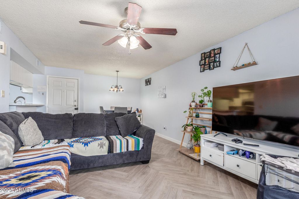 540 N MAY Street 2132, Mesa, AZ 85201 — photo 3
