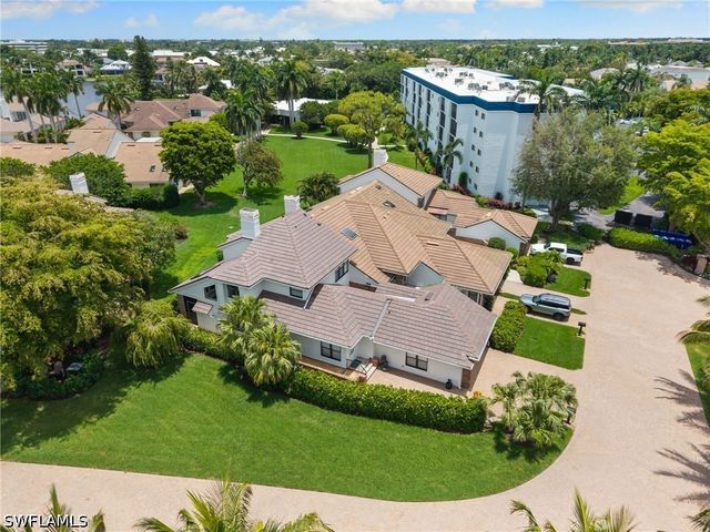 4008 Crayton RD A1, Naples, FL 34103