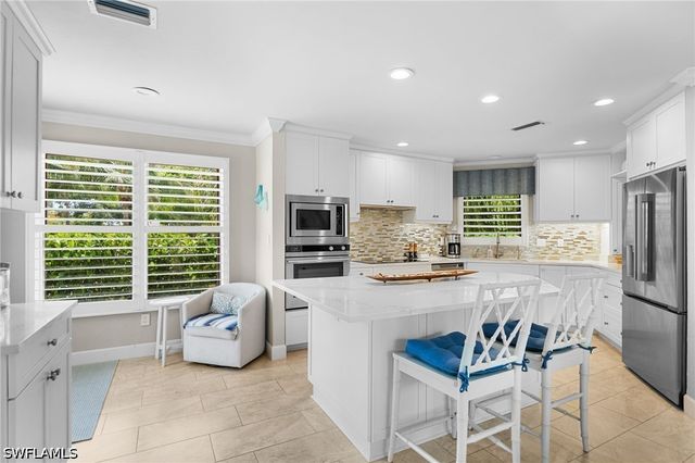 4008 Crayton RD A1, Naples, FL 34103