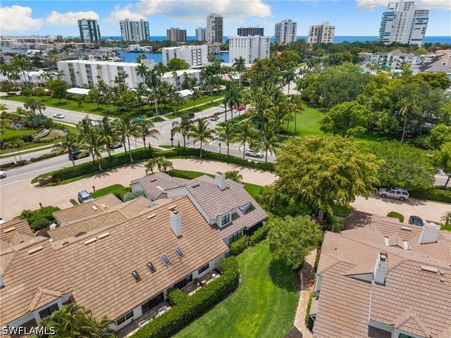 4008 Crayton RD A1, Naples, FL 34103