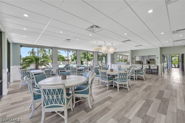 4008 Crayton RD A1, Naples, FL 34103