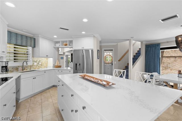 4008 Crayton RD A1, Naples, FL 34103
