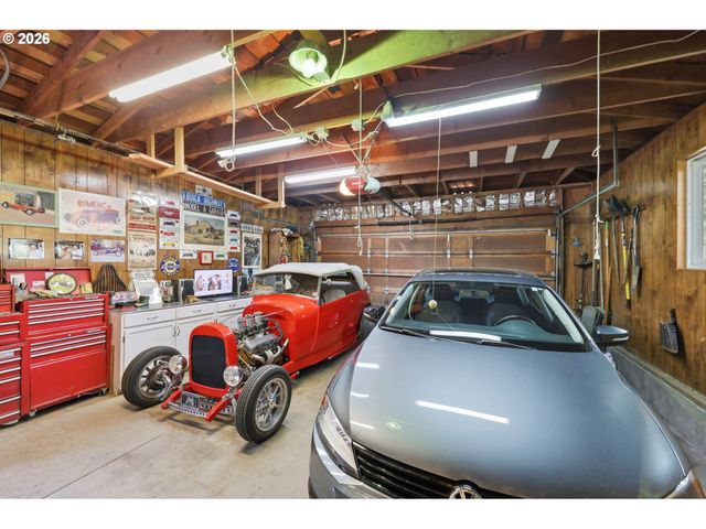 14600 Sw FOREST Pl, Beaverton, OR 97007