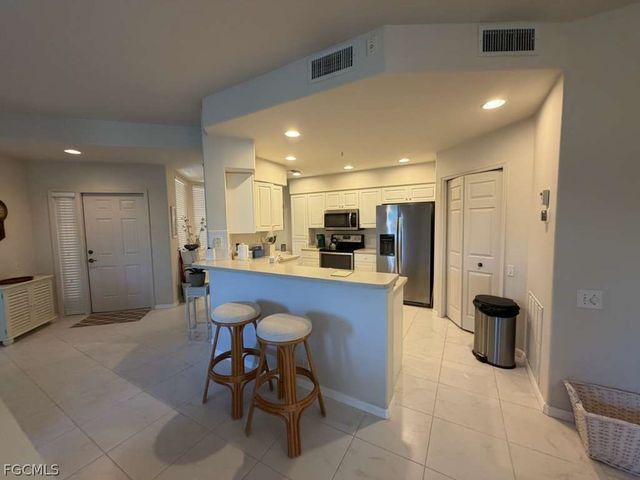 17020 Willowcrest WAY 210, Fort Myers, FL 33908