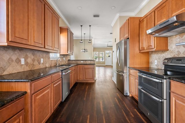 722 Kelly Street, Destin, FL 32541