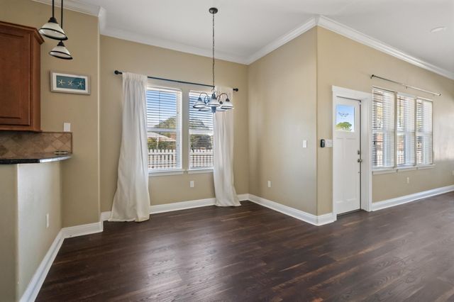 722 Kelly Street, Destin, FL 32541