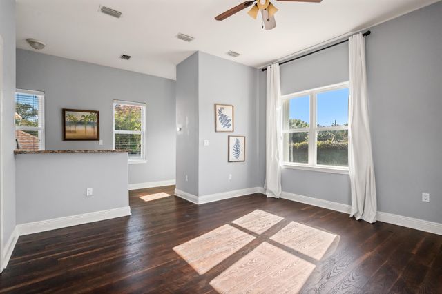 722 Kelly Street, Destin, FL 32541