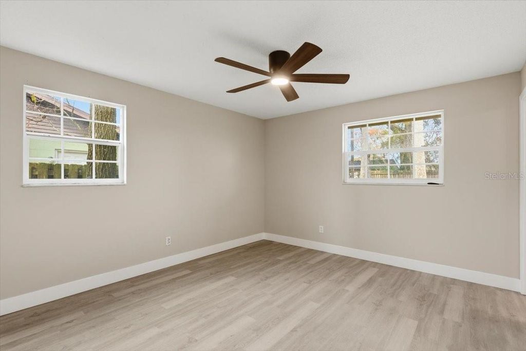 Image 23 of property listing at 1719 WESTERN ROAD, South Daytona, FL 32119