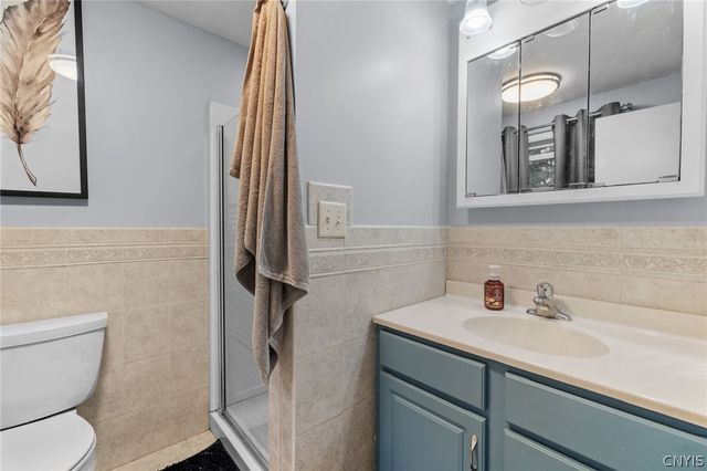 111 Hillside Way, Camillus, NY 13031