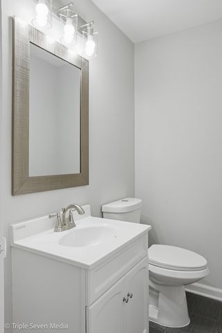 494 Oglesby Avenue, Calumet City, IL 60409