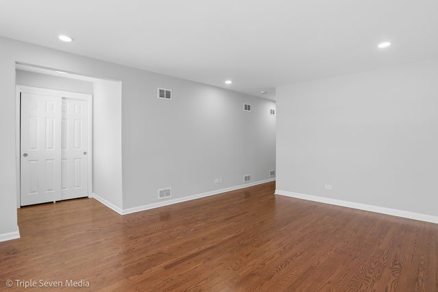 494 Oglesby Avenue, Calumet City, IL 60409