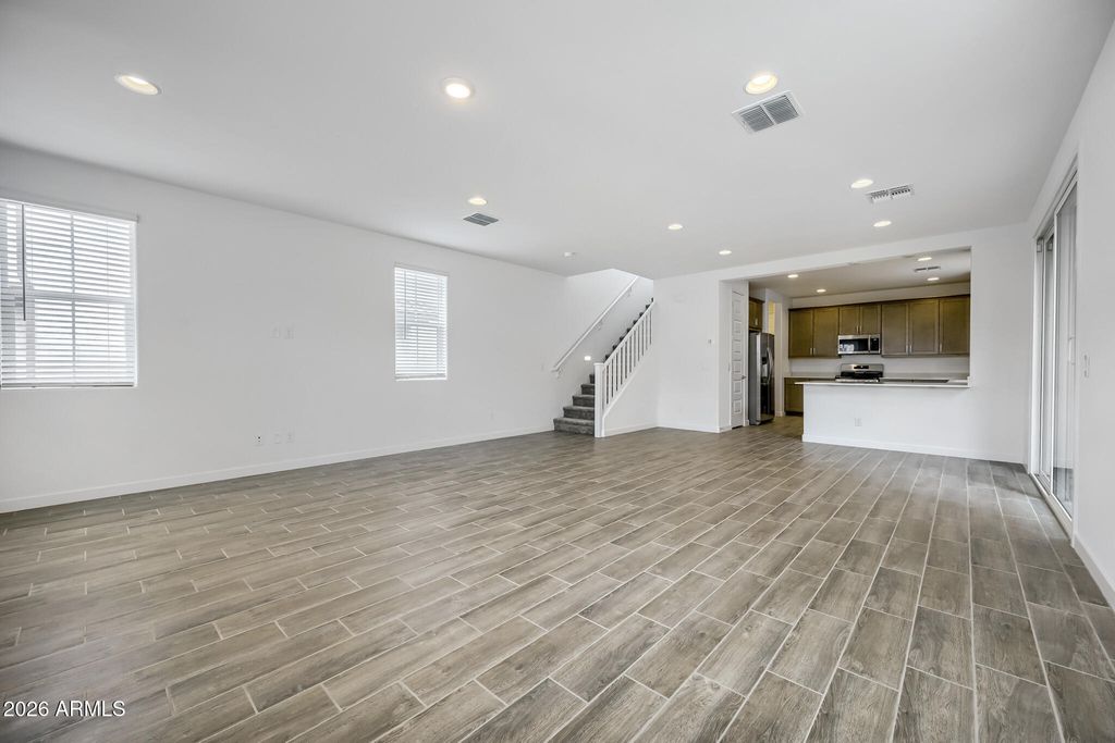 8332 E PRAIRIE Avenue, Mesa, AZ 85212 — photo 4