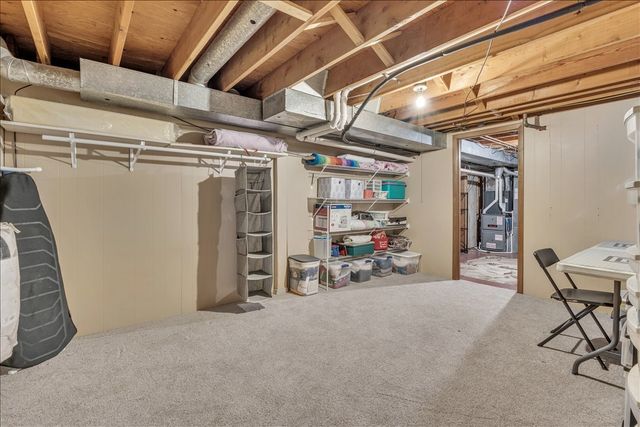 5332 31st Avenue Court, Moline, IL 61265