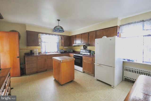 723 S 6TH ST, Vineland, NJ 08360