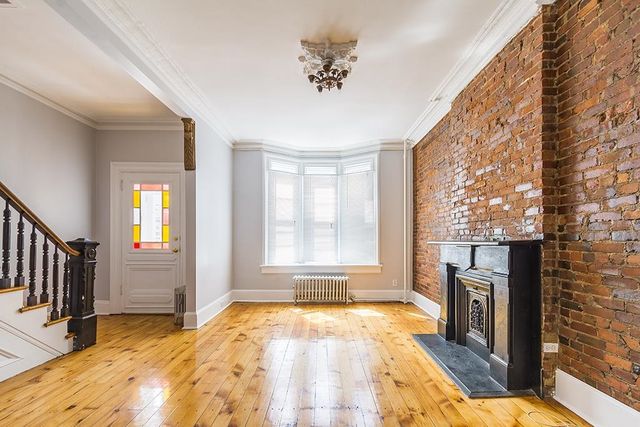 132 AVENUE C, Bayonne, NJ 07002