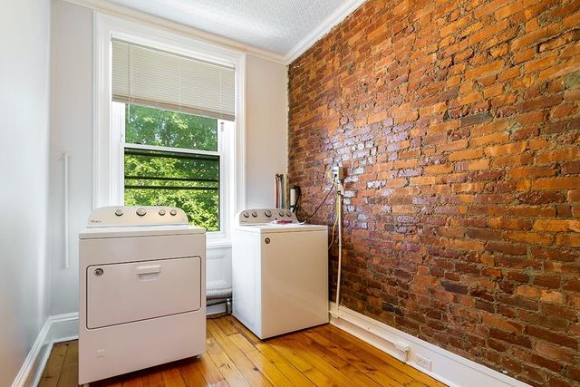 132 AVENUE C, Bayonne, NJ 07002