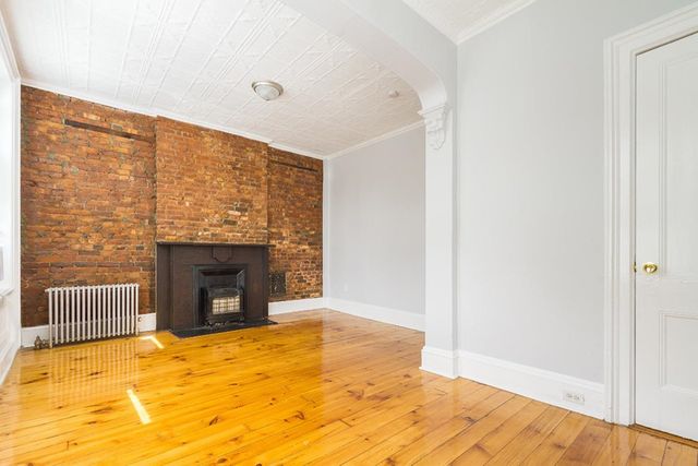 132 AVENUE C, Bayonne, NJ 07002