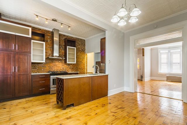 132 AVENUE C, Bayonne, NJ 07002