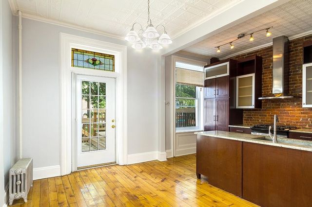 132 AVENUE C, Bayonne, NJ 07002