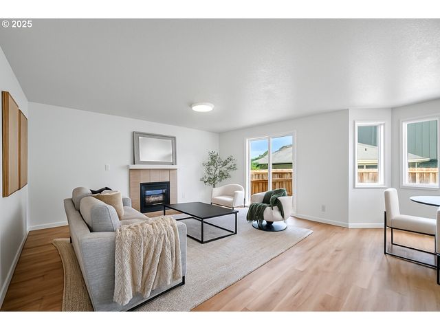 2952 Nw OGDEN St, Camas, WA 98607