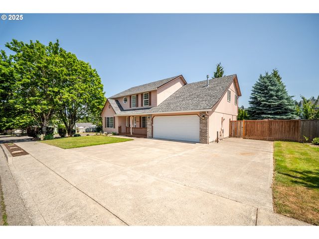 2952 Nw OGDEN St, Camas, WA 98607