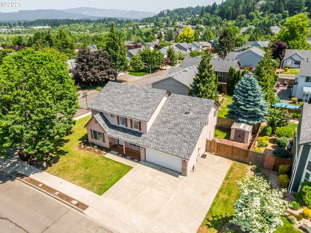 2952 Nw OGDEN St, Camas, WA 98607