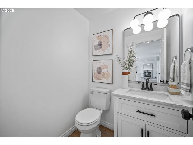 2952 Nw OGDEN St, Camas, WA 98607