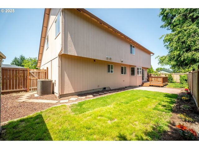 2952 Nw OGDEN St, Camas, WA 98607
