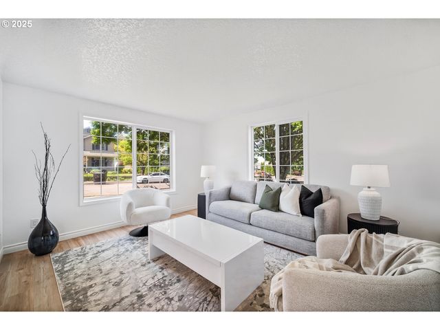 2952 Nw OGDEN St, Camas, WA 98607