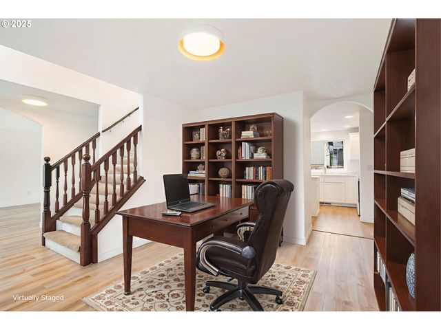 2952 Nw OGDEN St, Camas, WA 98607