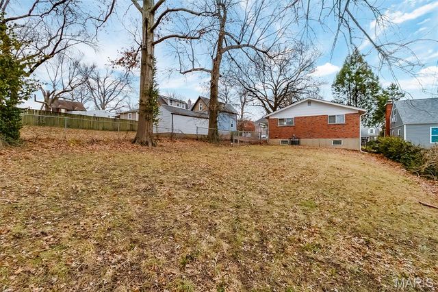 318 N Dade Avenue, Ferguson, MO 63135