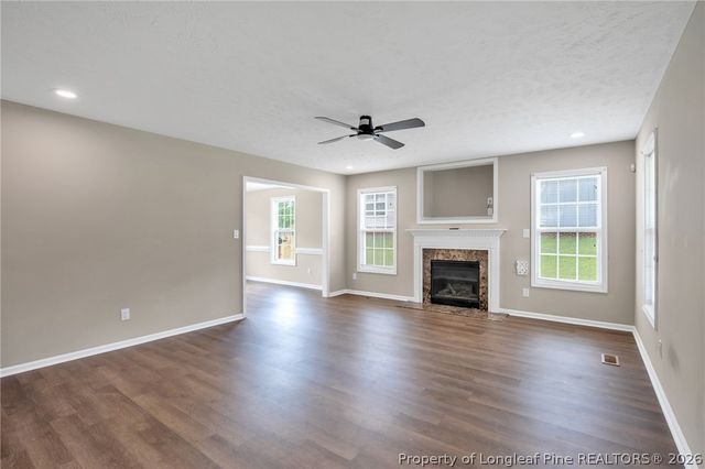 200 Bear Creek Drive, Raeford, NC 28376