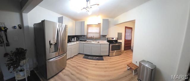 41 Crossroad Drive, Fairview Heights, IL 62208