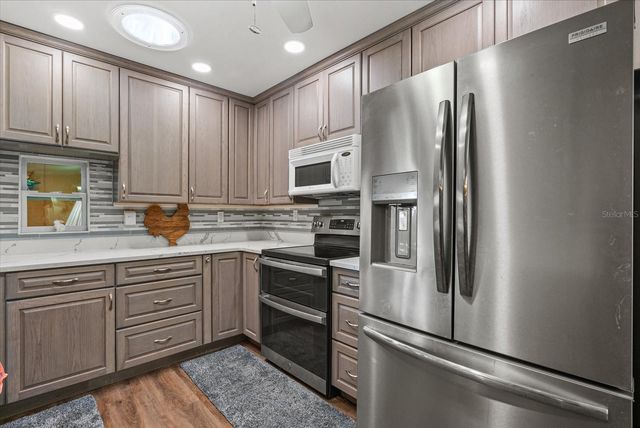 2506 SONGBIRD LANE 46, Bradenton, FL 34209