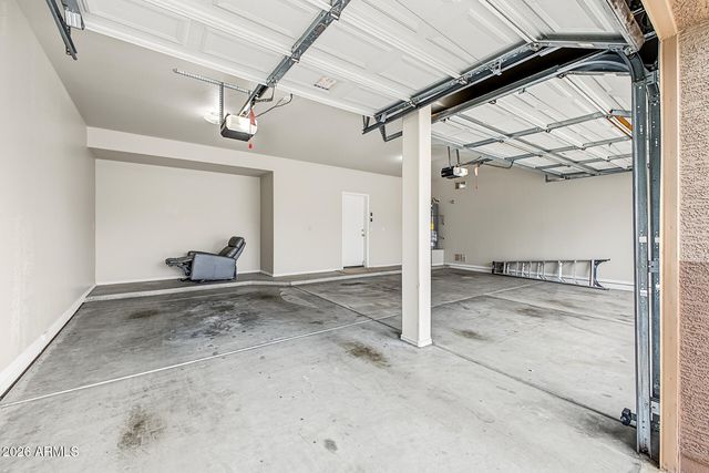 10039 E PAMPA Avenue, Mesa, AZ 85212