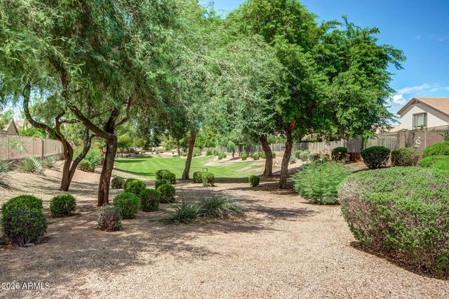10039 E PAMPA Avenue, Mesa, AZ 85212