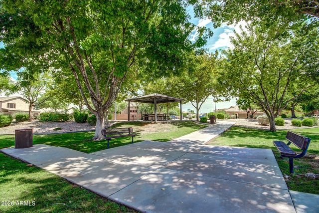 10039 E PAMPA Avenue, Mesa, AZ 85212