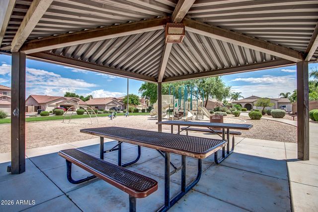 10039 E PAMPA Avenue, Mesa, AZ 85212