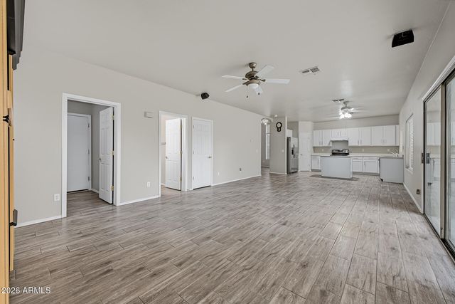 10039 E PAMPA Avenue, Mesa, AZ 85212