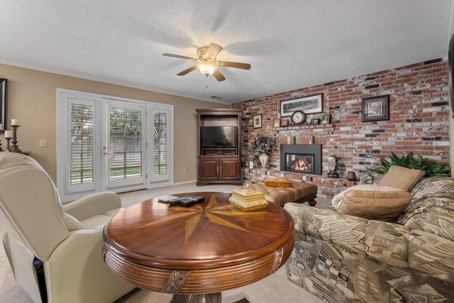 1807 Orchis Ct, Lodi, CA 95242