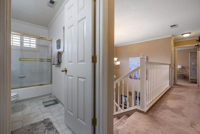 1807 Orchis Ct, Lodi, CA 95242